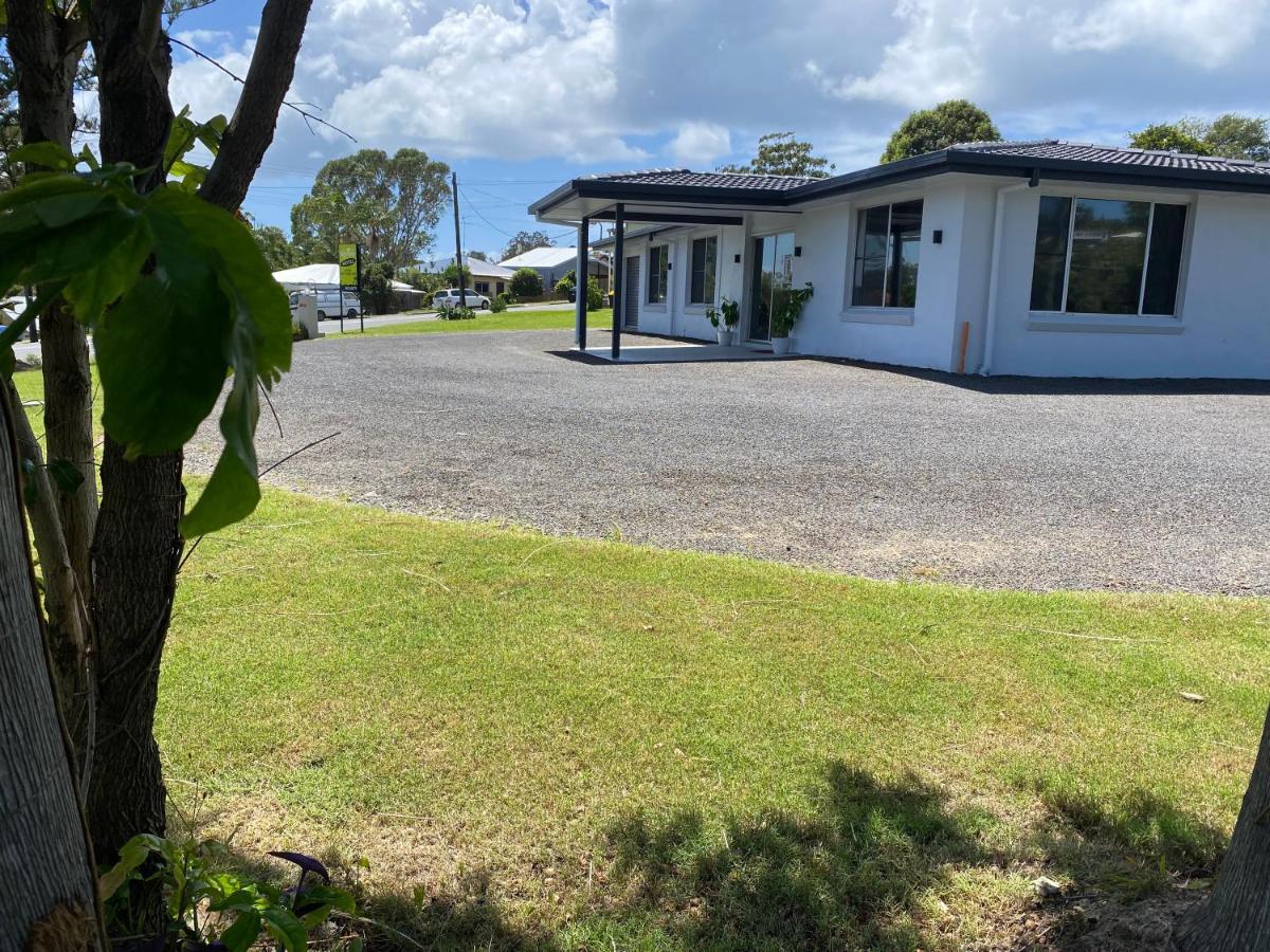 The Seaview Tavern Motel Woolgoolga Bagian luar foto